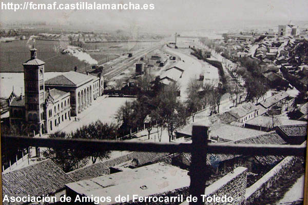Vista panorámica de la estación de Toledo hacia 1960. (Archivo fotográfico A.A.F.T.)